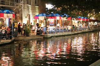 Restaurants and nightlife along the San Antonio Riverwalk.