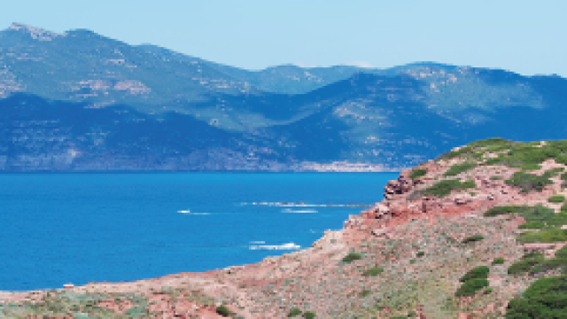 sea and mountain