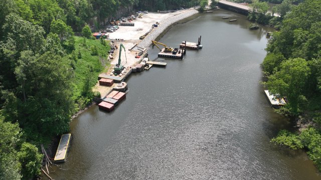 Overhead view of construction machines operating on Gorge Sediment project 