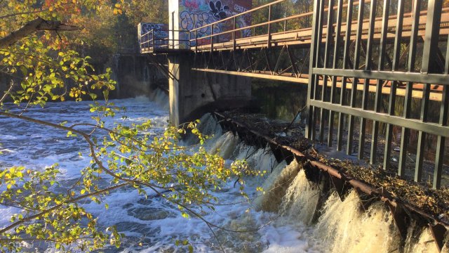 Tileston and Hollingsworth Dam