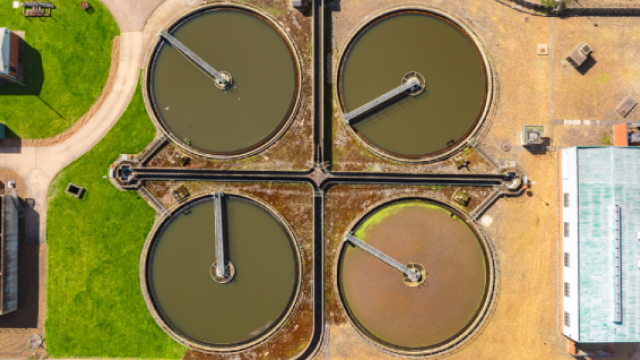 Wastewater treatment clarifiers