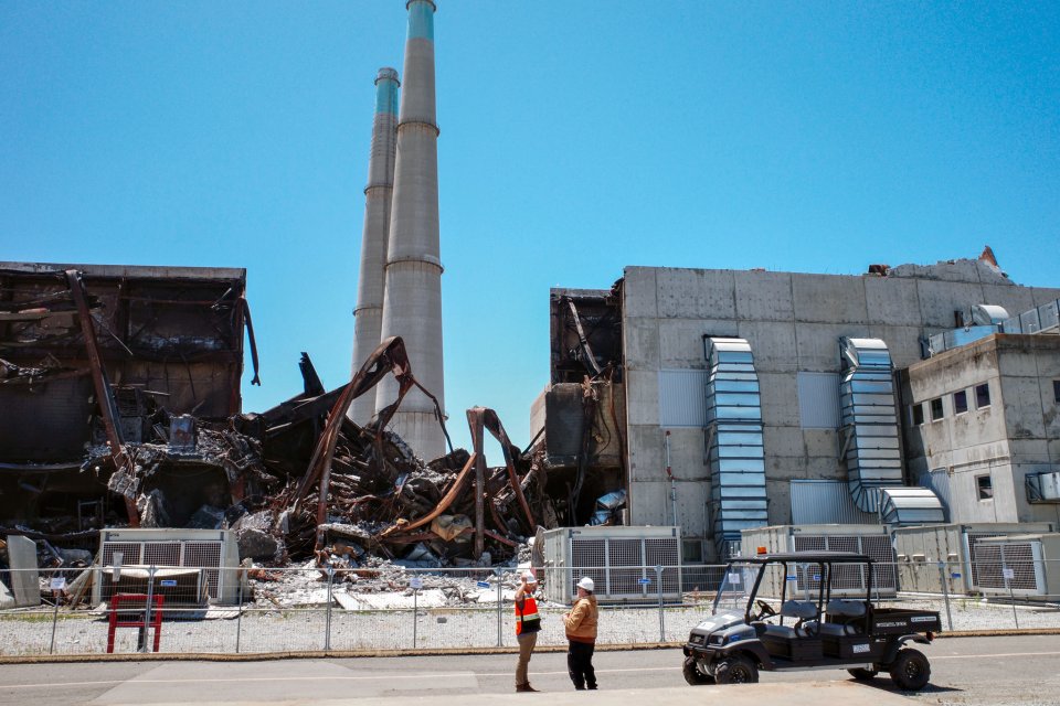 EPA and Vistra personnel surveying damage to the “ML300” building.