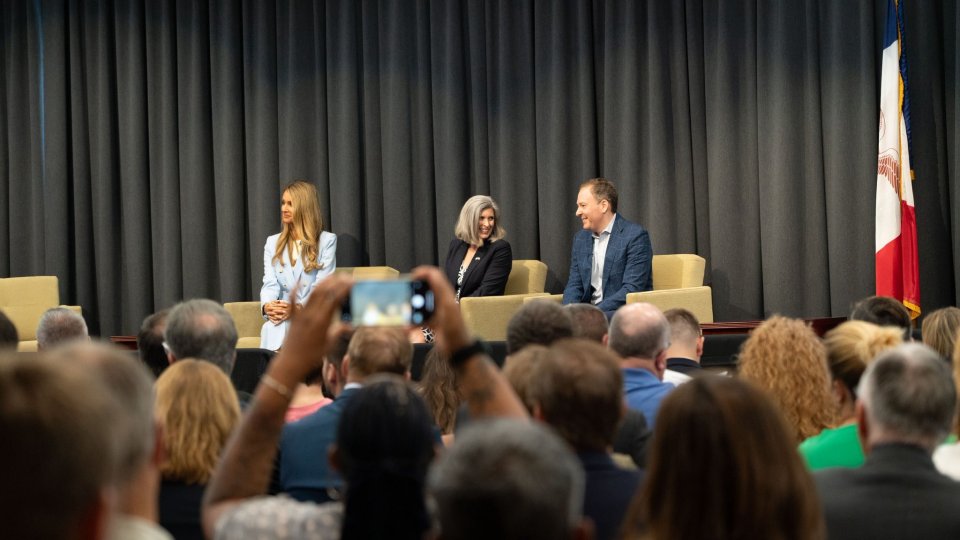 Administrator Zeldin also spoke on a panel with Administrator Loeffler and Senator Ernst at the Ernst Entrepreneur Expo at Iowa State University in Ames, Iowa