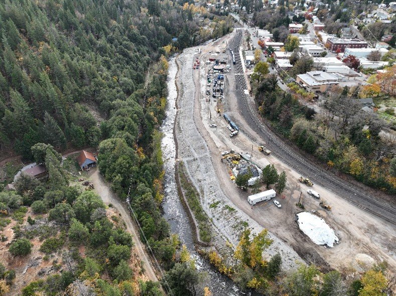 Sacramento River and Dunsmuir Railyard after response and restoration.