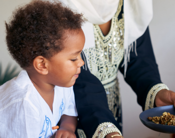 Arabic - Lead Poisoning and Your Children pamphlet cover