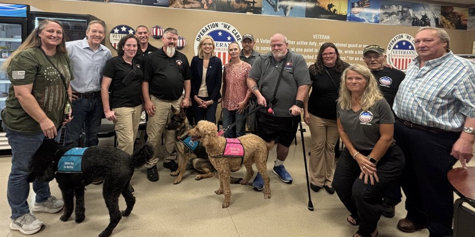 Administrator Zeldin and Representative Hinson spend time with local veterans at the Veterans Freedom Center in Dubuque, Iowa