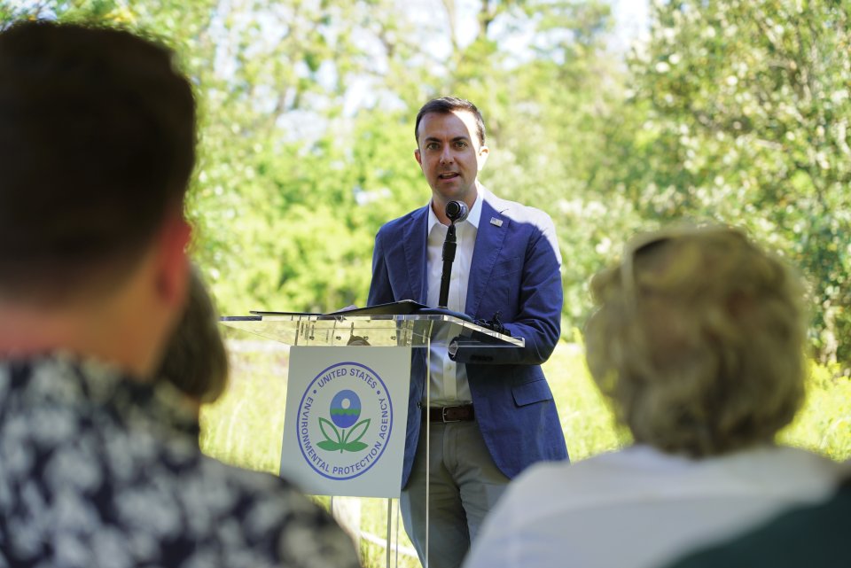 Deputy Administrator visits Virginia