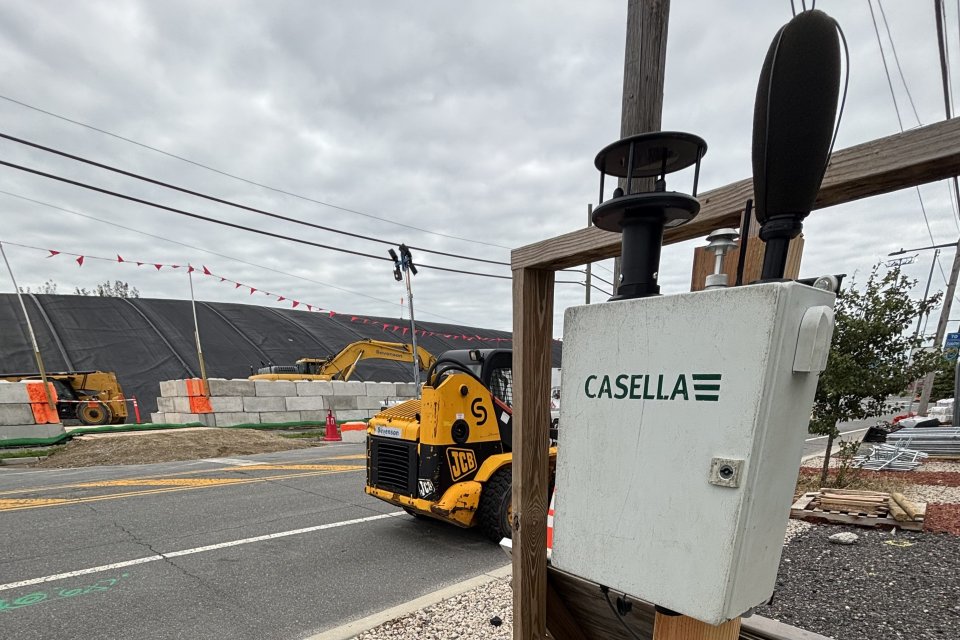 air monitor on site