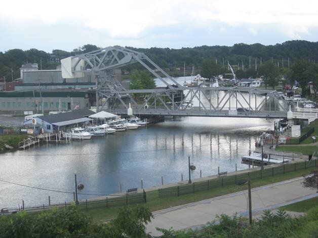 Recreational boats on the Ashtabula River