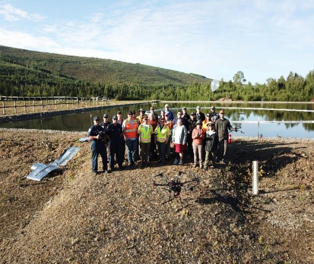 Stakeholders and Researchers at the test site outside of Fairbanks, Alaska. 