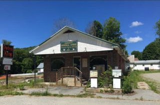 Pre-redevelopment of Albany General Store. (Credit to Albany Community Trust)