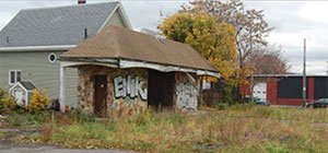 870 Western Avenue before cleanup and redevelopment (photo credit: EDIC- Lynn)