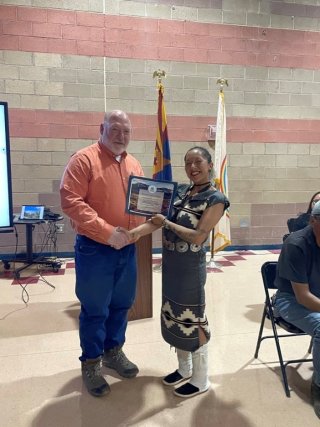 Lukachukai Mountain Mining District Superfund JTI graduate – Will Duncan, Assistant Director in charge of U.S. EPA’s Navajo Abandoned Uranium Mine Program, congratulates a happy graduate of the Superfund JTI program.